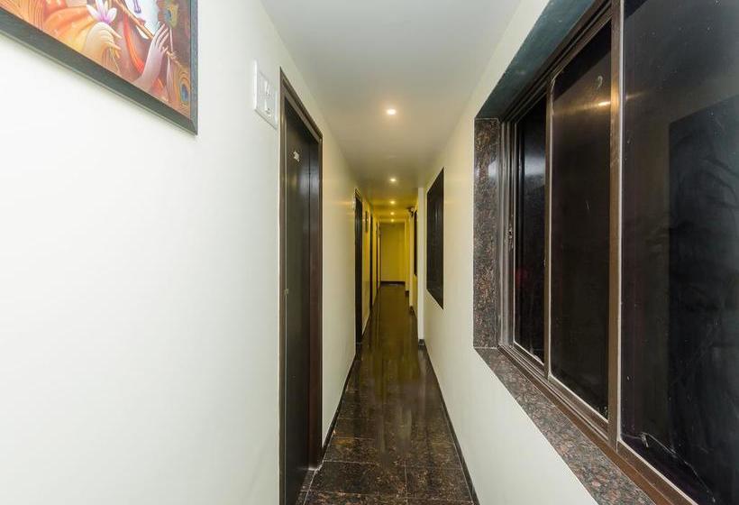 Oyo 11672 Hotel Shubham 8