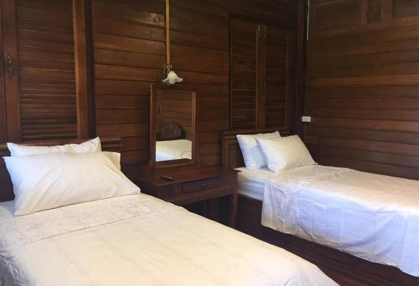 Ruean Ploysrirung Boutique Resort Chanthaburi Chanthaburi