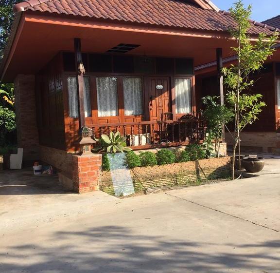 Ruean Ploysrirung Boutique Resort Chanthaburi 1