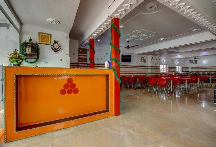 Hotel Himalayan View 9