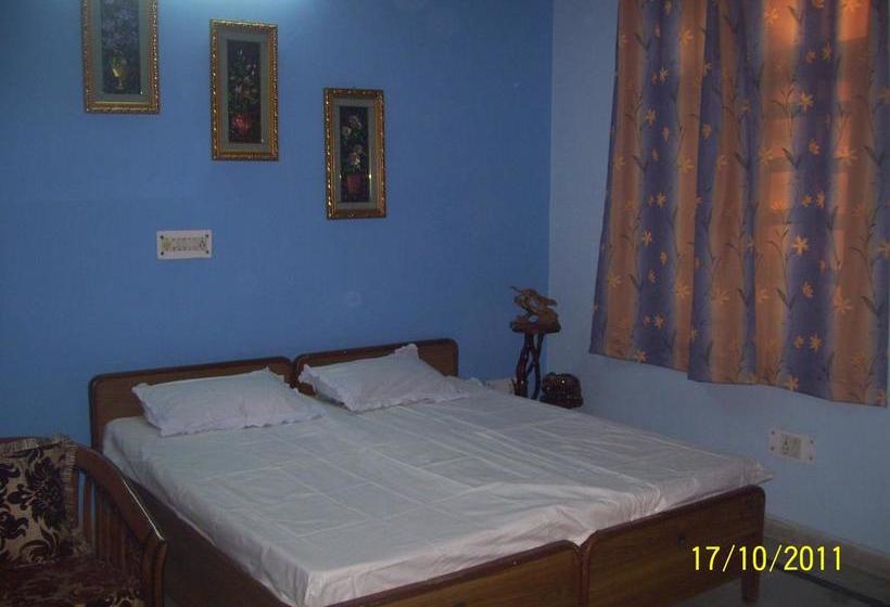 Bed and Breakfast Destiny House 1