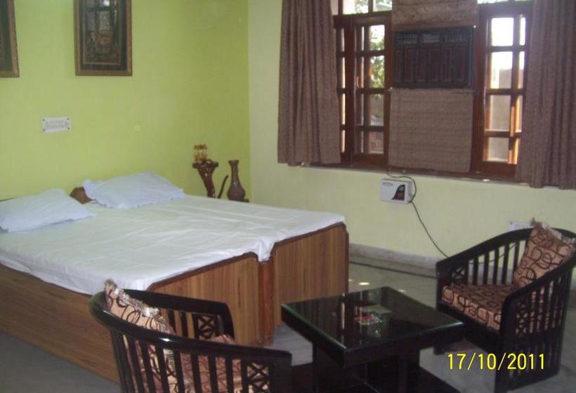 Bed and Breakfast Destiny House 4