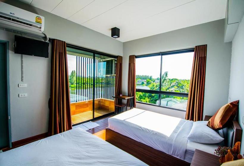 Hotel Na Siri Lake View 10