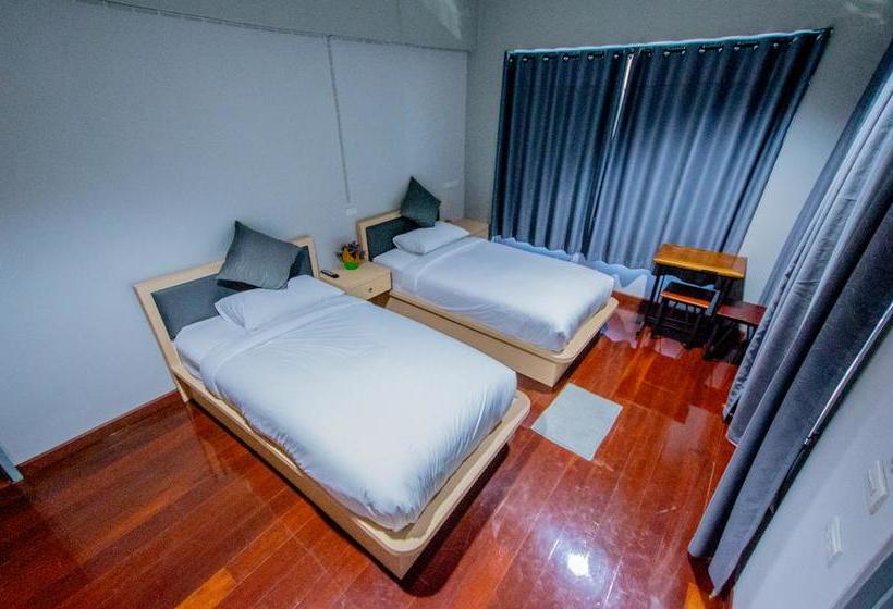 Hotel Na Siri Lake View 15