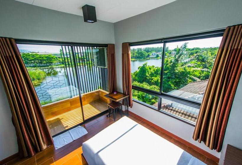 Hotel Na Siri Lake View 9