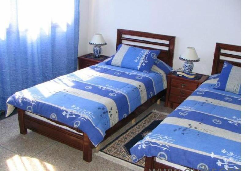 Hostel Spaze Paying Guest 12