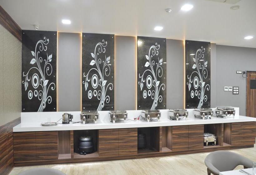 Hotel Amrapali Residency 3