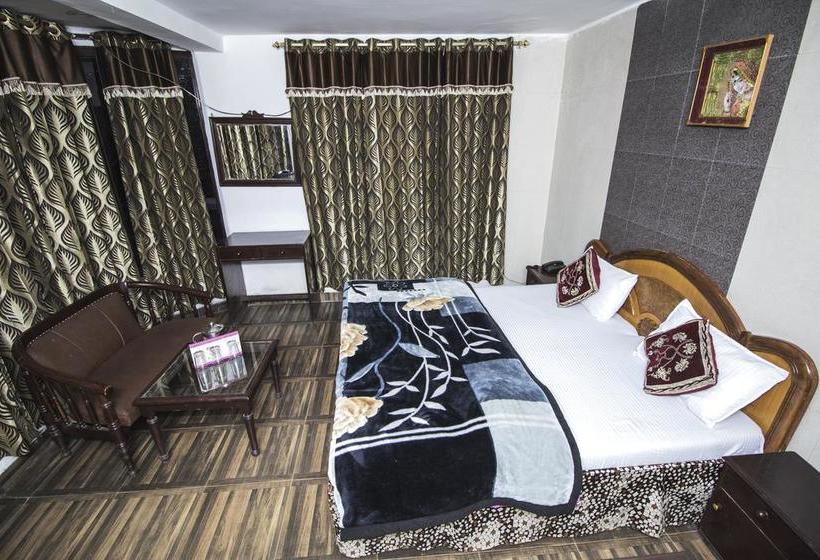 Hotel Holiday Plaza 17