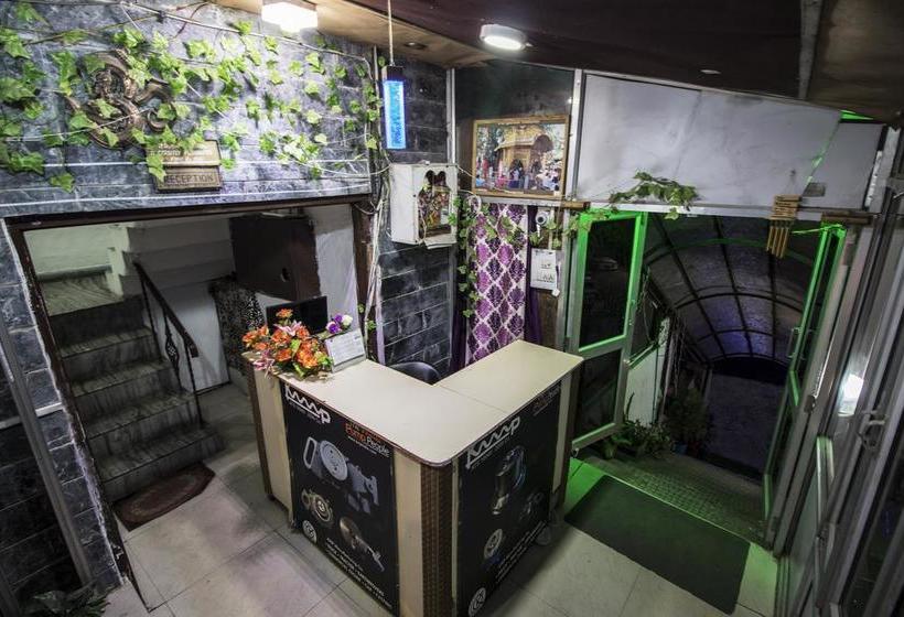 Hotel Holiday Plaza 2