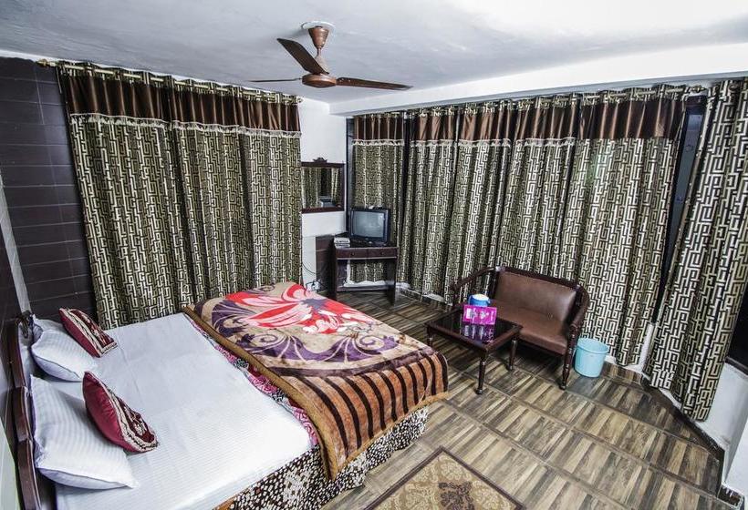 Hotel Holiday Plaza 20