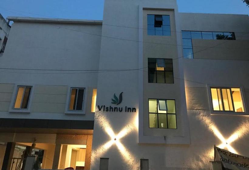Hotel Vishnu Inn 8