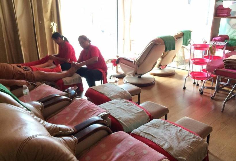 Hotel Saithong Place Pattaya 7