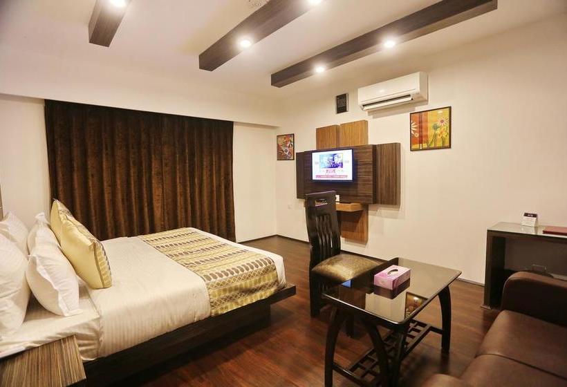 Hotel 22 Enclave Evoke Lifestyle 15