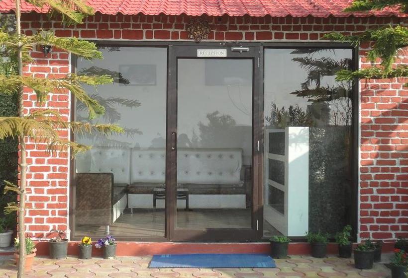 Hotel Niharika Palace 11