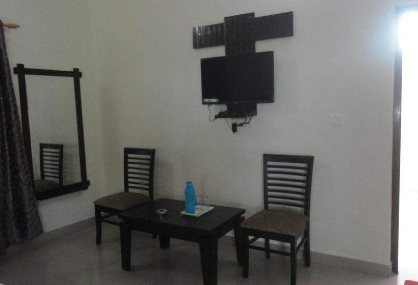 Hotel Niharika Palace 12