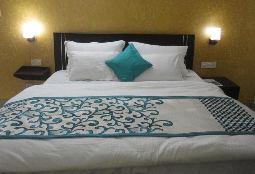 Hotel Niharika Palace 13