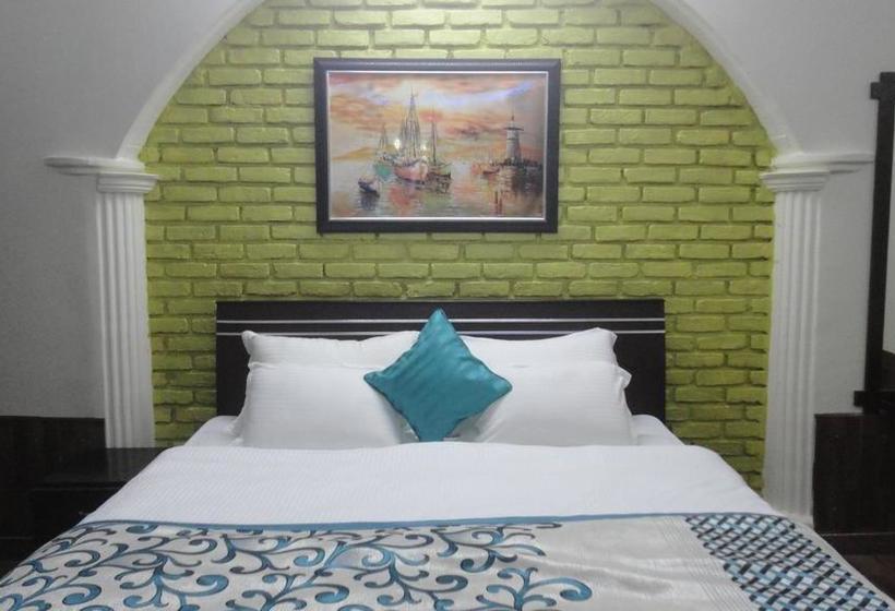 Hotel Niharika Palace 20