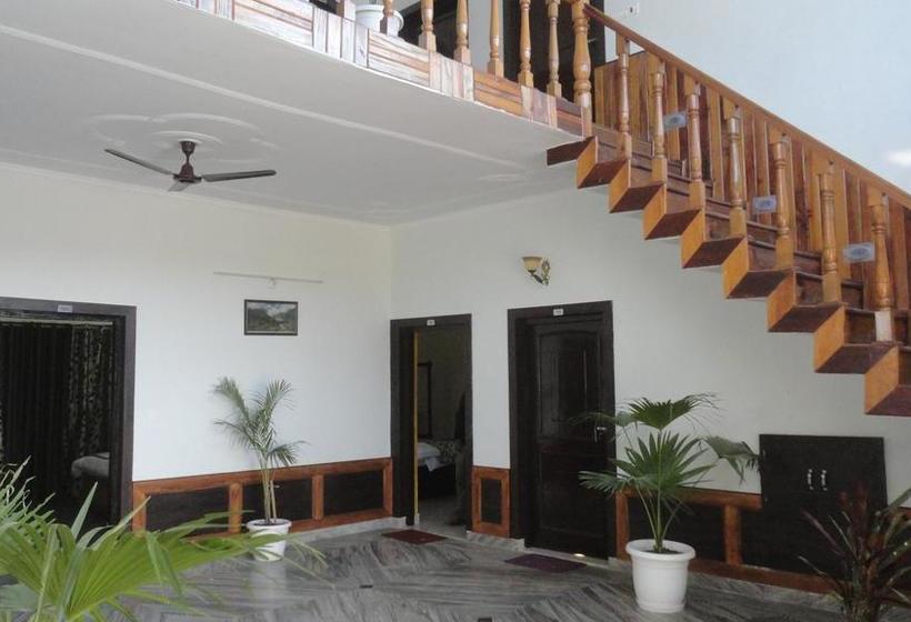 Hotel Niharika Palace 6