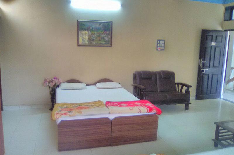 Hotel Hari Om Residency 4