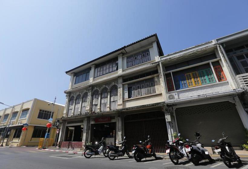 Hotel Karnvela Phuket 13