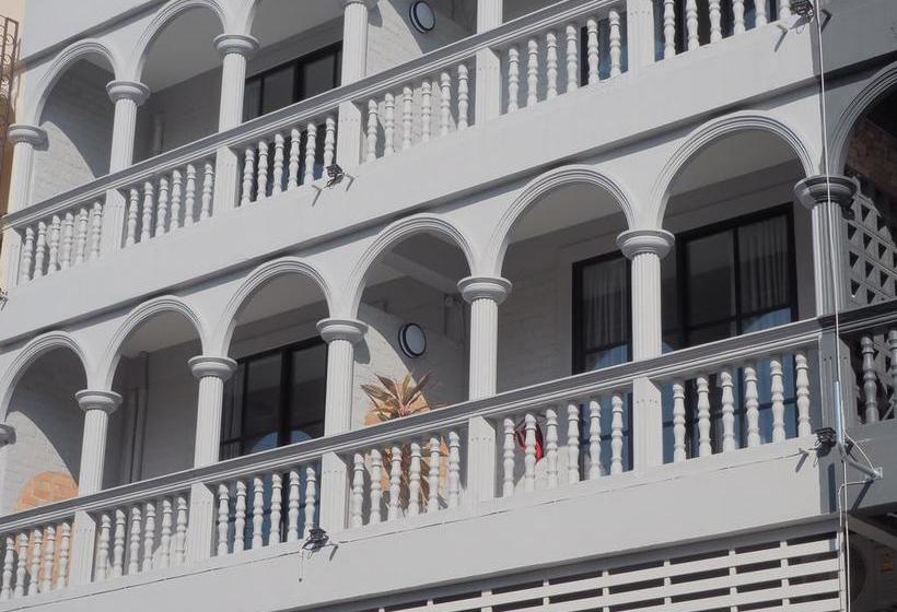 Hotel Karnvela Phuket 6