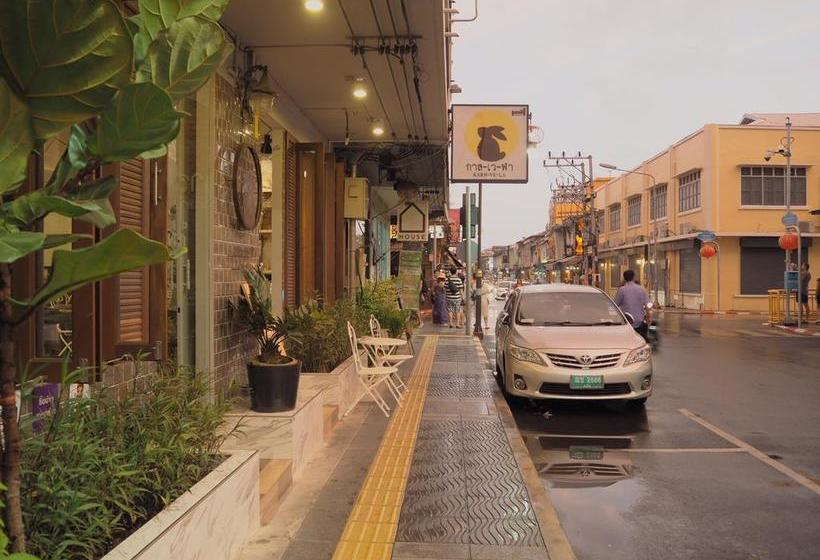 Hotel Karnvela Phuket 9