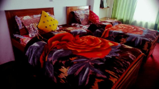 Hotel Khangsangma Guest House 1