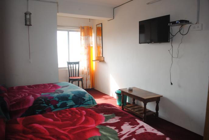 Hotel Khangsangma Guest House 5