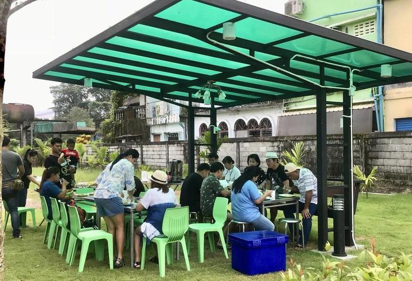 The Ele Hotel Ranong 13