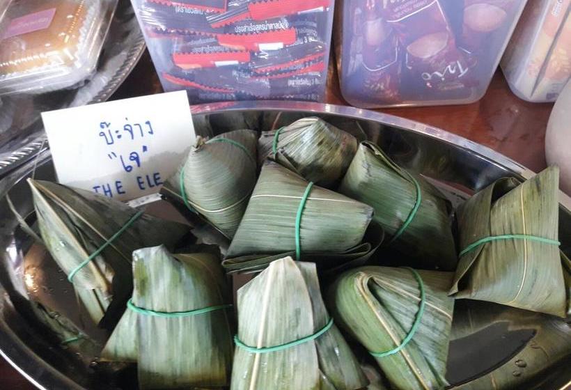 The Ele Hotel Ranong 8