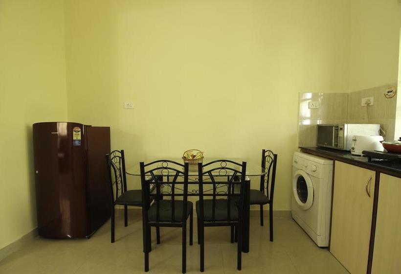 Hotel Oyo 10093 Home Pool View 1bhk Calangute 15