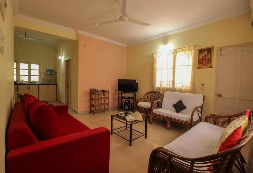 Hotel Oyo 10093 Home Pool View 1bhk Calangute 19