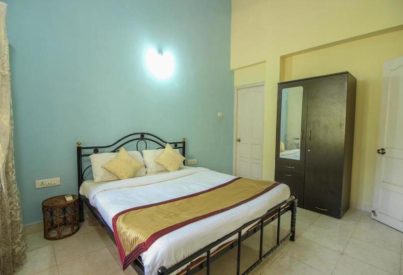 Hotel Oyo 10093 Home Pool View 1bhk Calangute 2