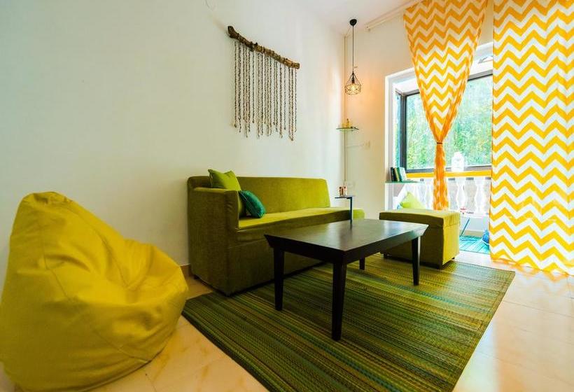 Hotel Oyo 9788 Home 1 Bhk Near Lpk Waterfront 17