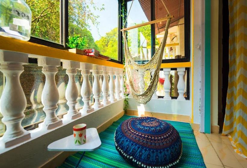 Hotel Oyo 9788 Home 1 Bhk Near Lpk Waterfront 20