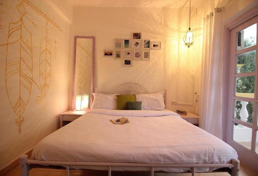 Hotel Oyo 9788 Home 1 Bhk Near Lpk Waterfront 6