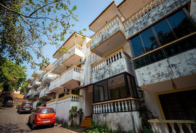 Hotel Oyo 9788 Home 1 Bhk Near Lpk Waterfront 9