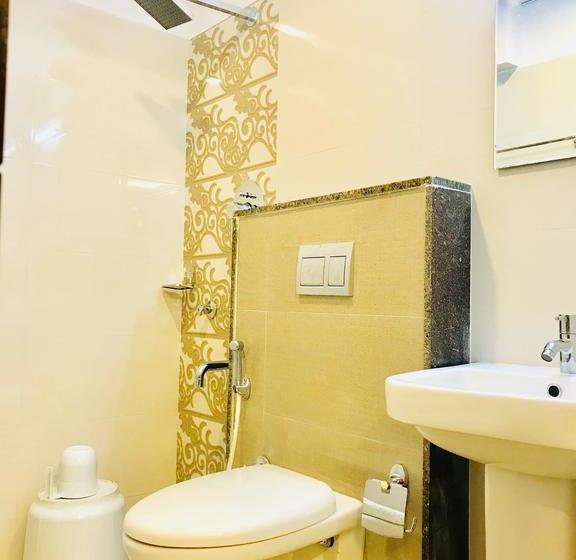 Hotel Regalia Inn &suites 17