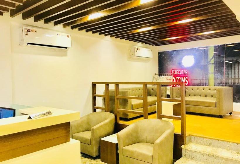 Hotel Regalia Inn &suites 5