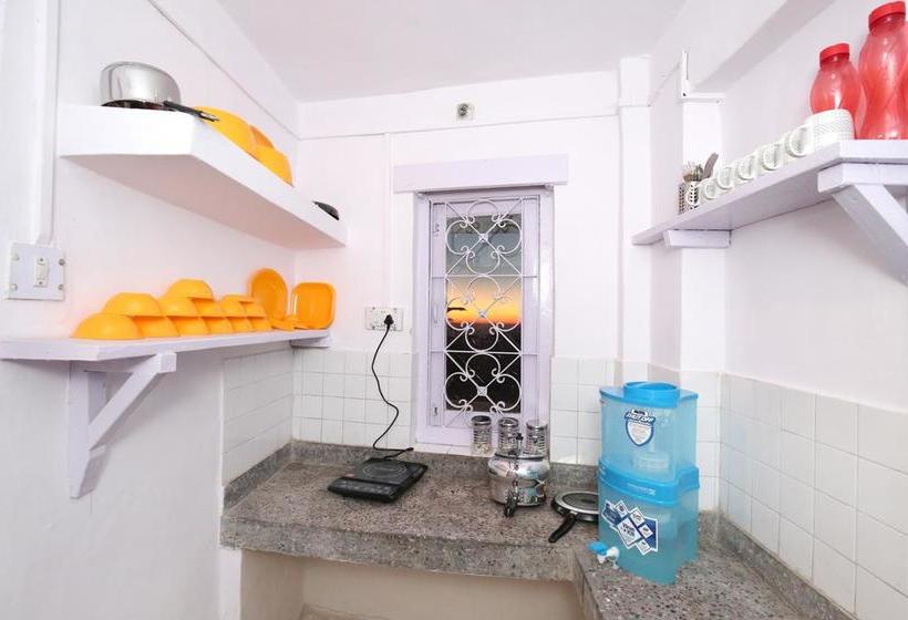 Hotel Oyo 10405 Home 1bhk The Mall Shimla 1