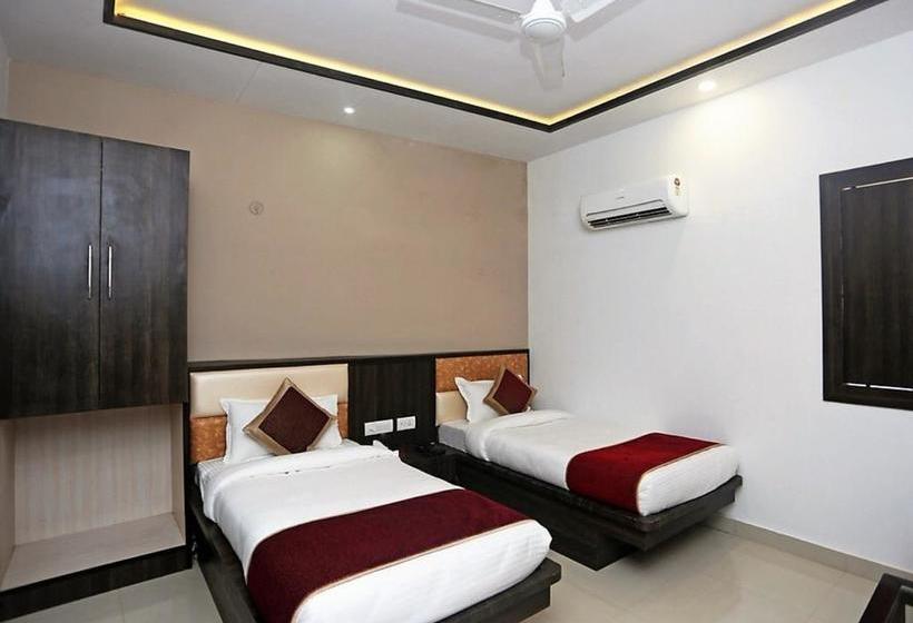 Hotel Pratap 10