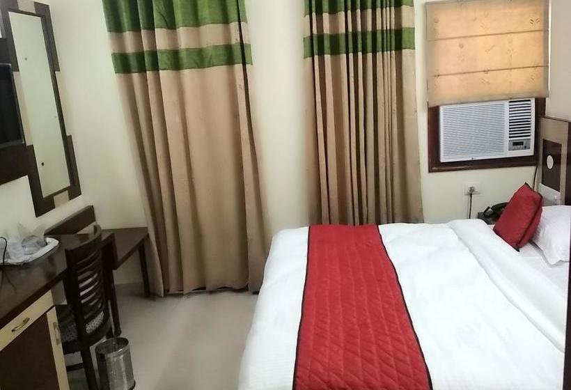 Hotel White Castle Manesar 13