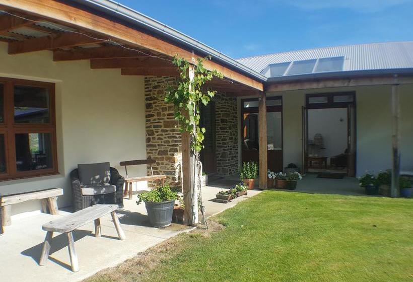 Bed and Breakfast Cromwell Lakeside B N B 16