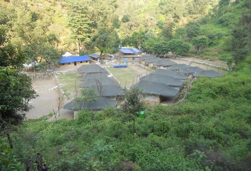 Hostel Camp White World 1