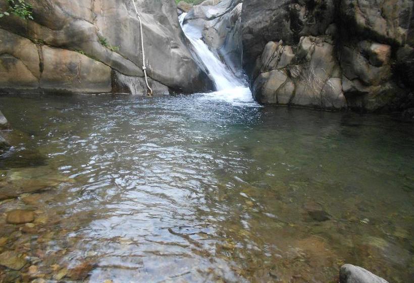 Hostel Camp White World 10