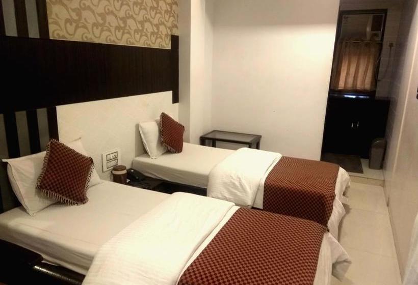 Hotel Navi Mumbai 7