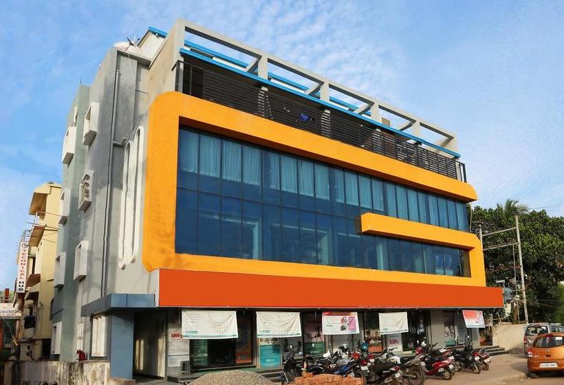 Hotel Golden Orchid 16