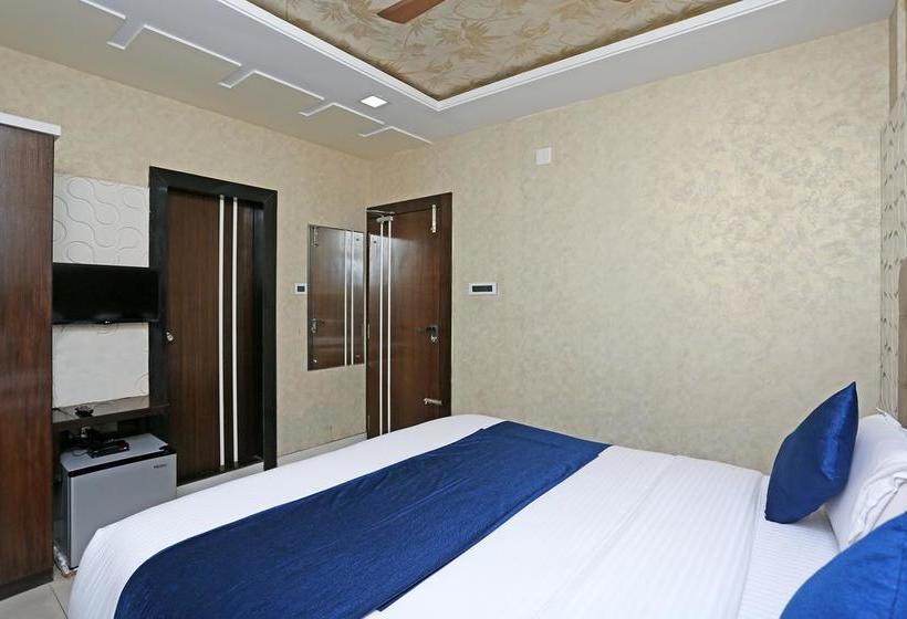 Hotel Golden Orchid 18