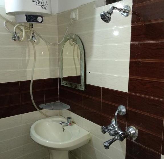 Hotel Madhuban Guest House 18