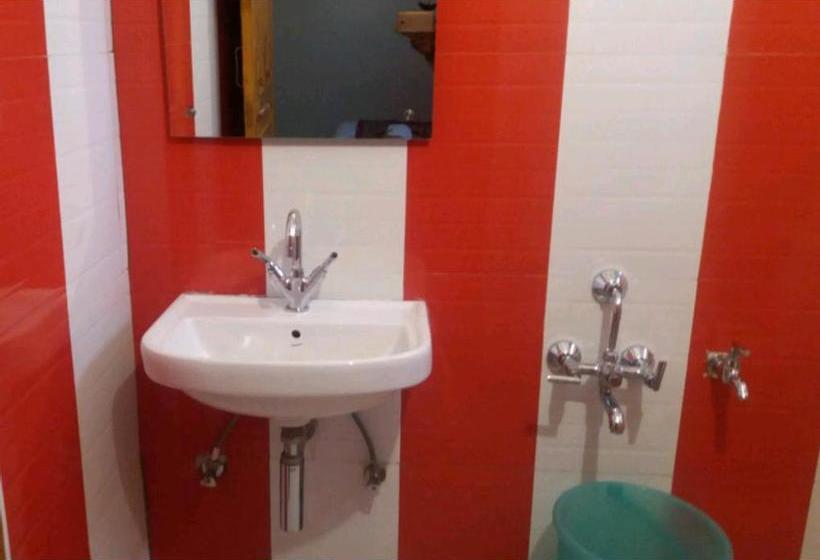 Hotel Krishan Villa 6